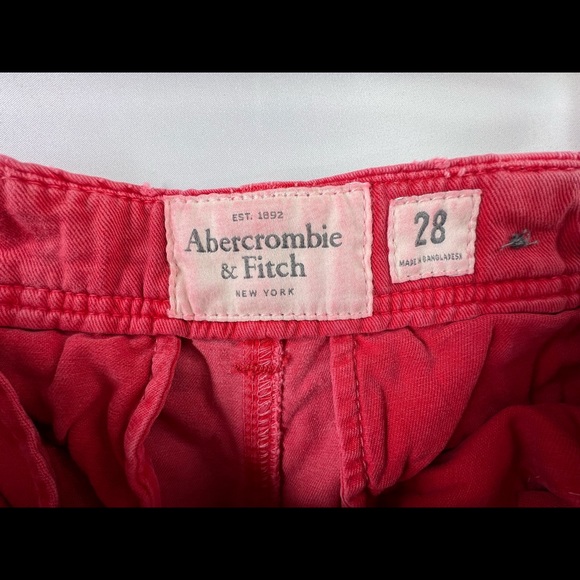 ABERCROMBIE & FITCH MENS SZ 28 RED CHINO SHORTS - Picture 4 of 6